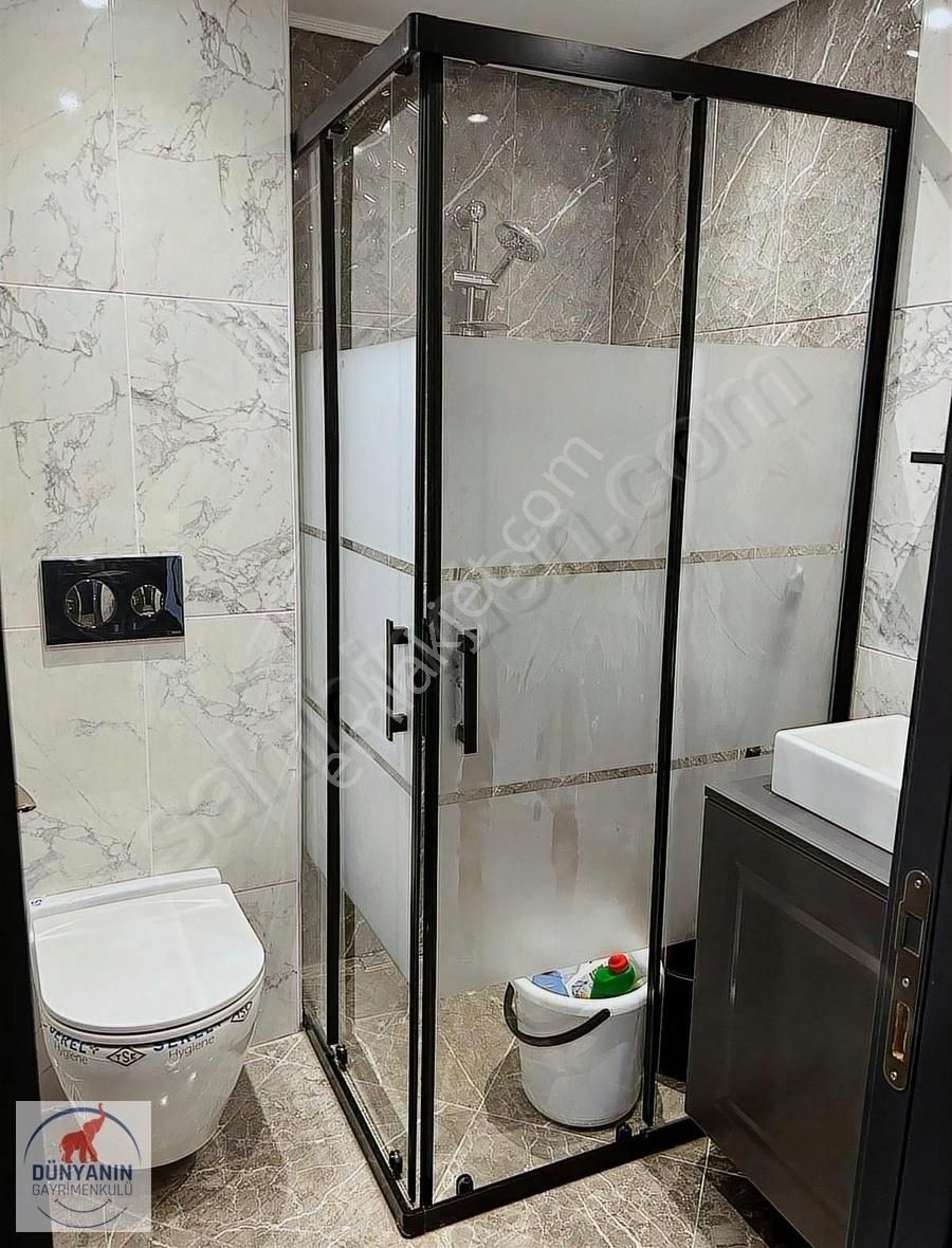 Bahariye Caddesinde Kiralık 1+0 Daire
