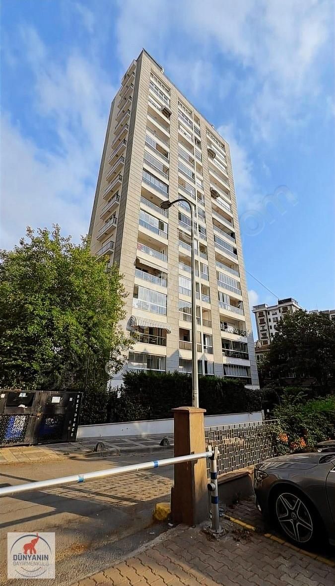 Erenköy Oyuncak Müzesi Lokasyonunda Eşyalı 2+1 Kiralık Daire