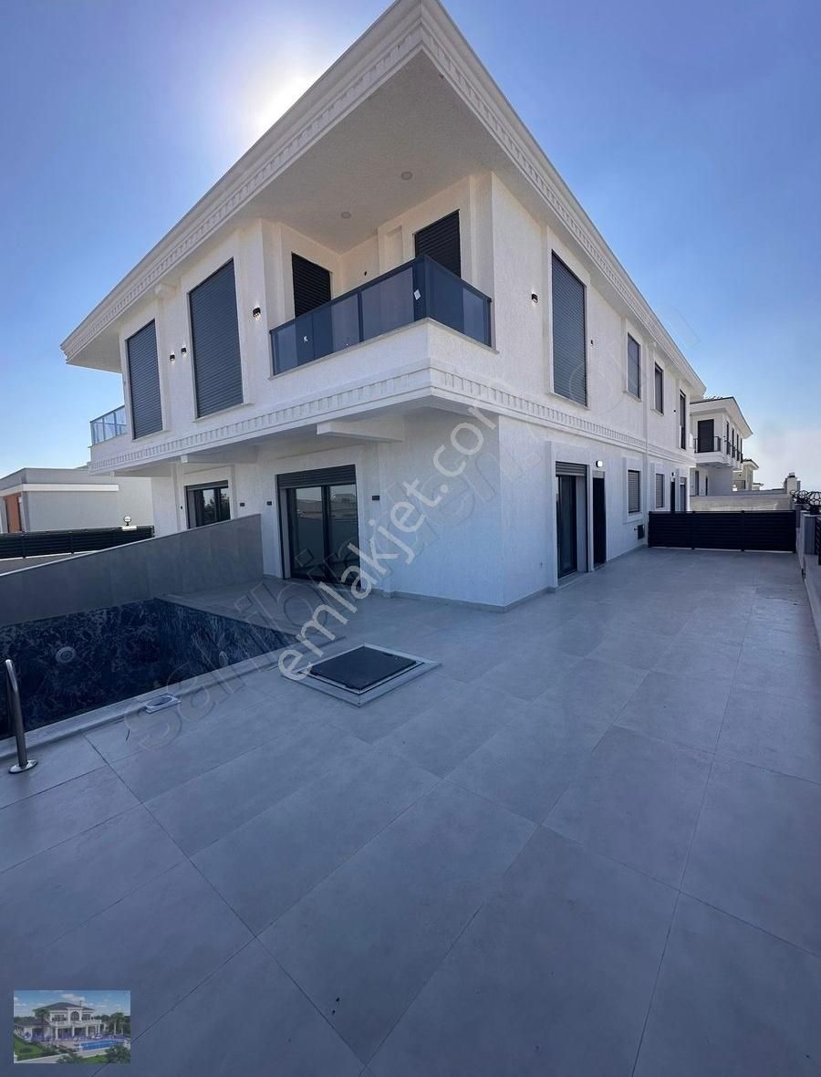 Didim Hisarda Satılık 3+1 Havuzlu Villa