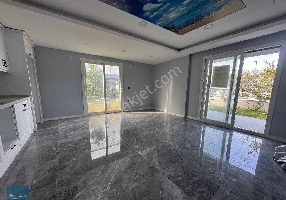 Doğa Manzaralı 4+1 Tek Müstakil Villa - Görsel 4