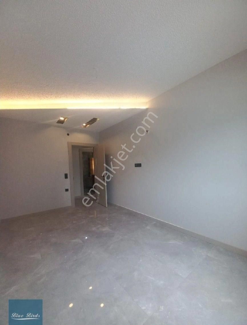 Kusadası Merkez Donanımlı Site İci 2+1rezidans Daire - Görsel 4