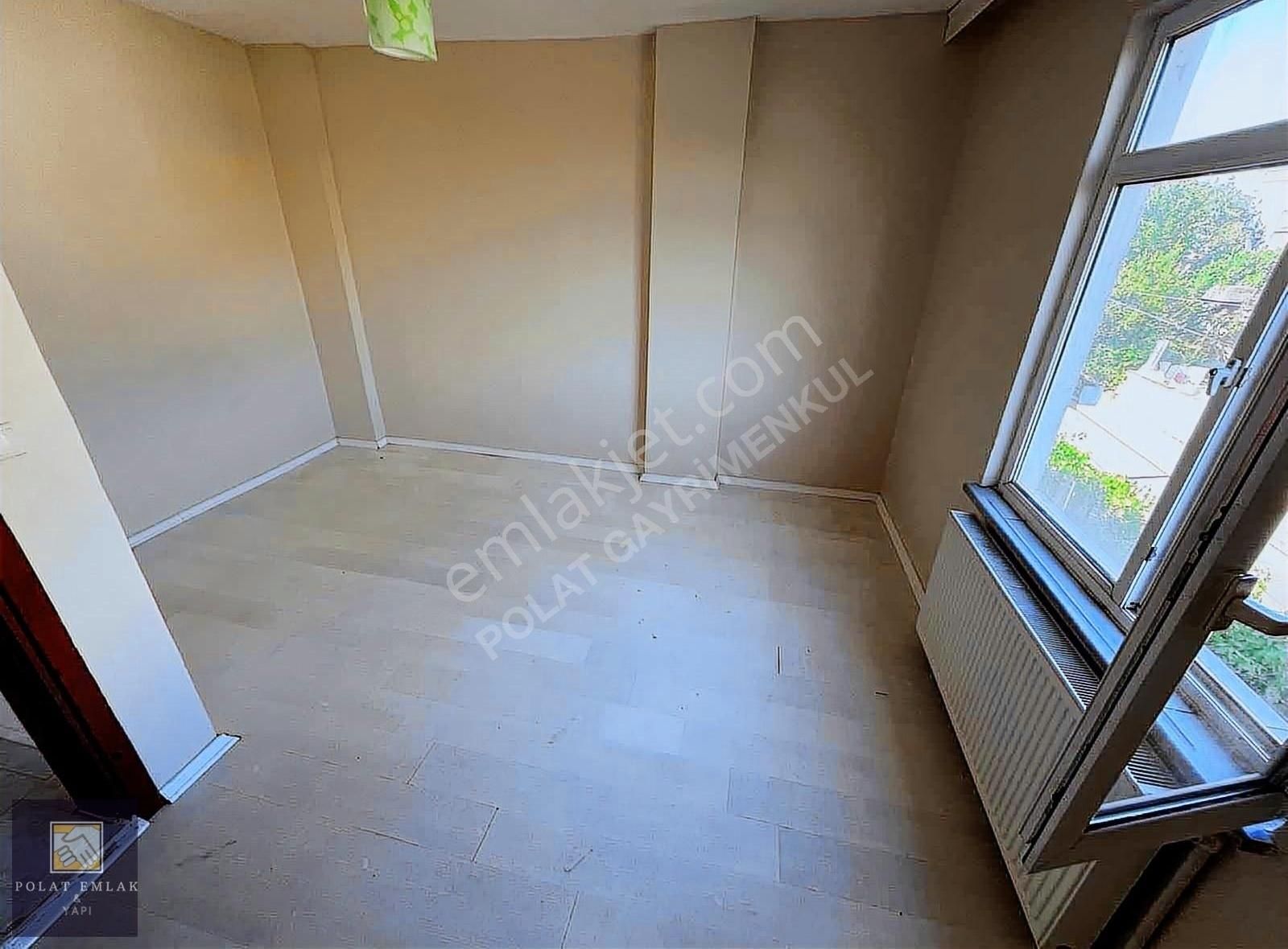 Kiralık Daire- 2+1-ara Kat- Balkonlu-özyegin Üniv-yakınında