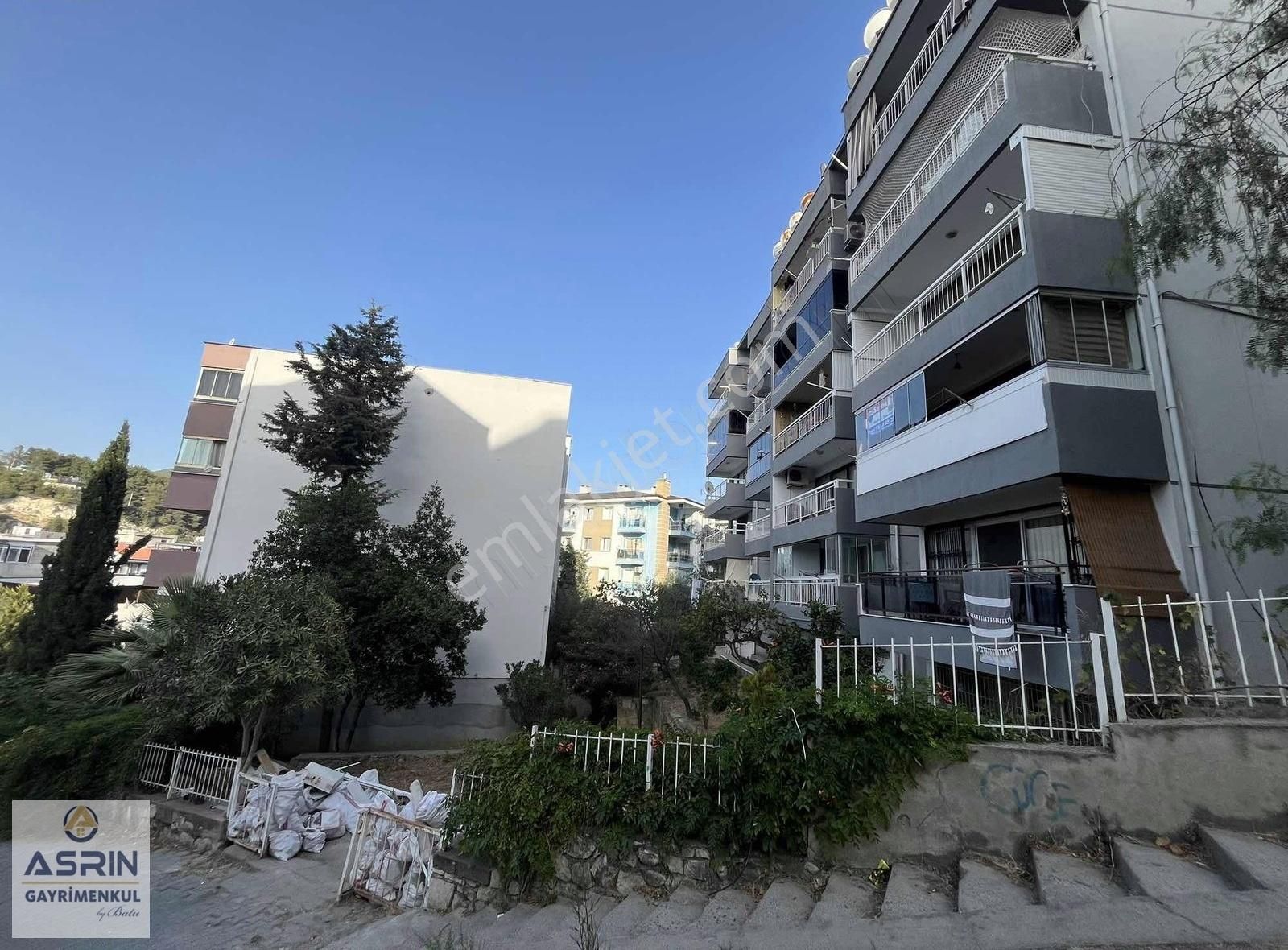 Kuşadası Merkeze Yakın 2+1 Daire