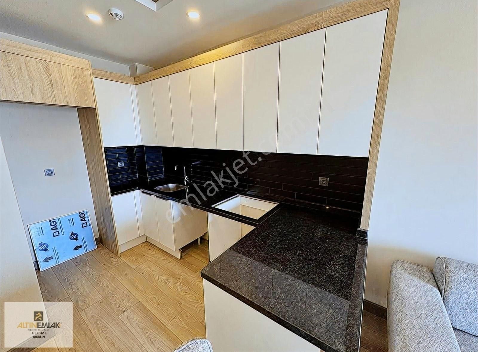 Altın Emlak'tn Yerden Isıtmalı,aquparklı,deniz Manzaralı Lüx 2+1 - Görsel 24