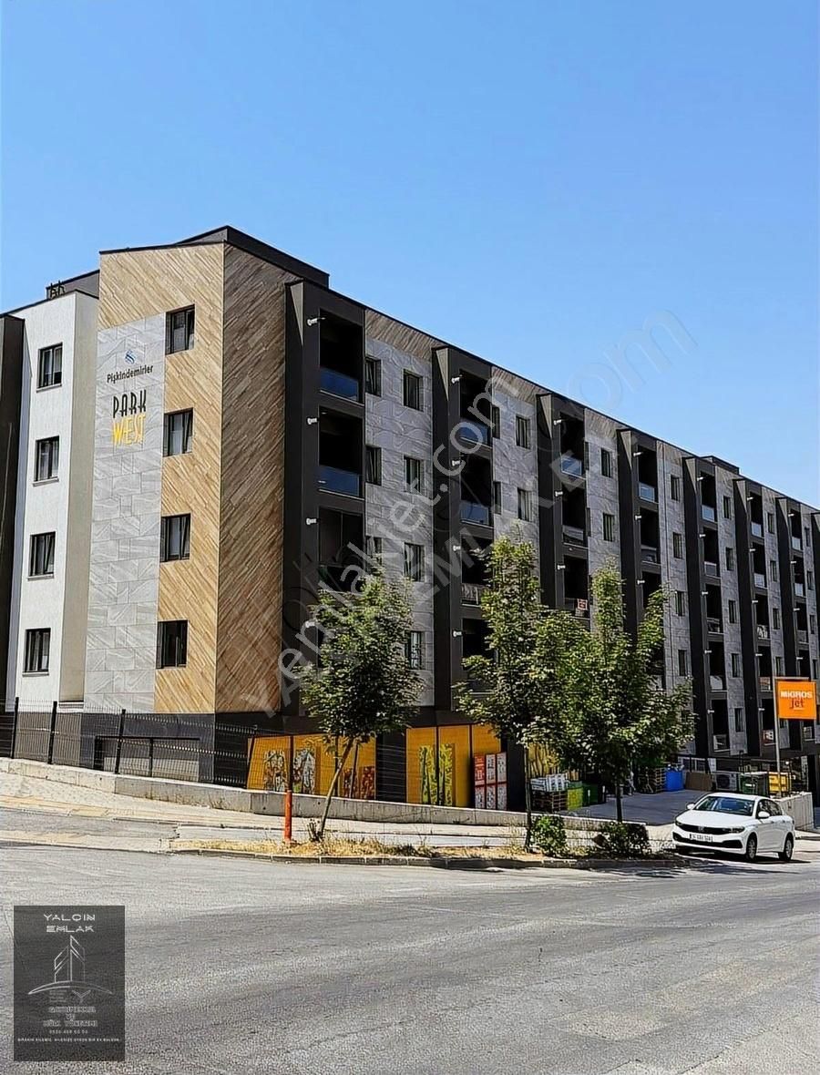 Park West'de | Yüksek Kredili | 2+1 Eşyalı Güncel İlan !!! - Görsel 2