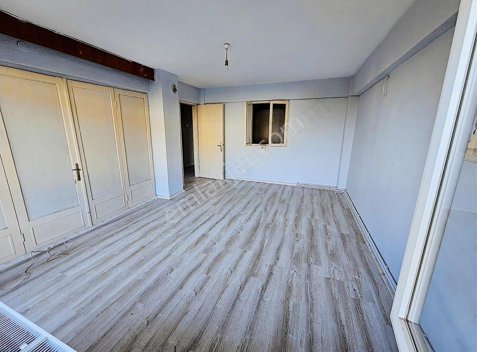 Meşrutiyet Mh.doğalgazlı Cadde Üstünde 3+1 Dairemiz Kiralıktır