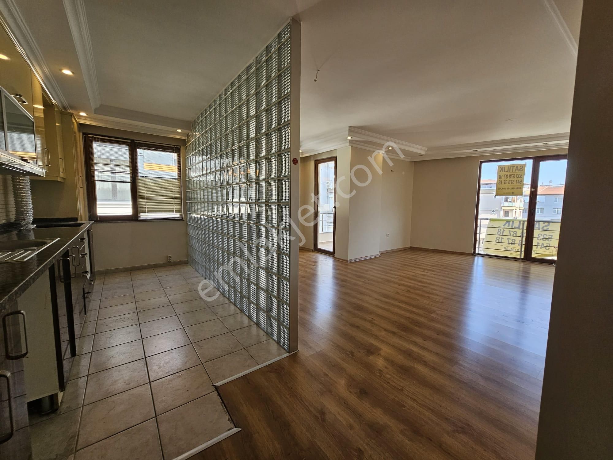 Küçükyalı Altıntepede Kombili Kapalı Otoparklı 140m2 3+2 Dubleks - Görsel 27