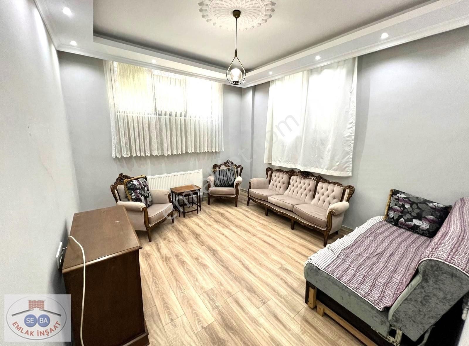 Sefaköy Merkezde 1+1 75m2 Full Eşyalı/boşta Verilir Kiralık