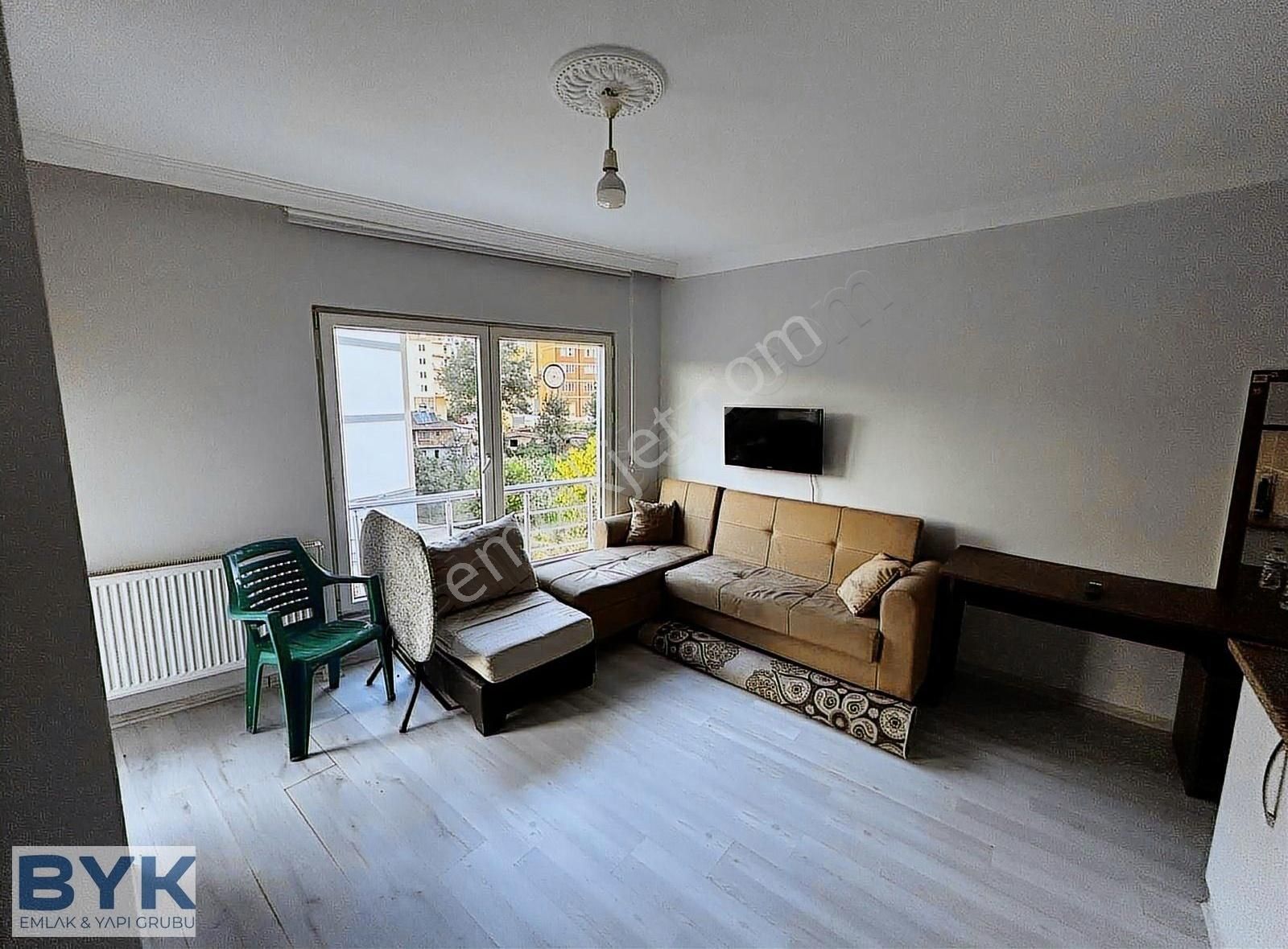 Byk' Dan Emsalsiz Fiyat! Full Eşyalı! Geniş M2! Satılık 1+1!