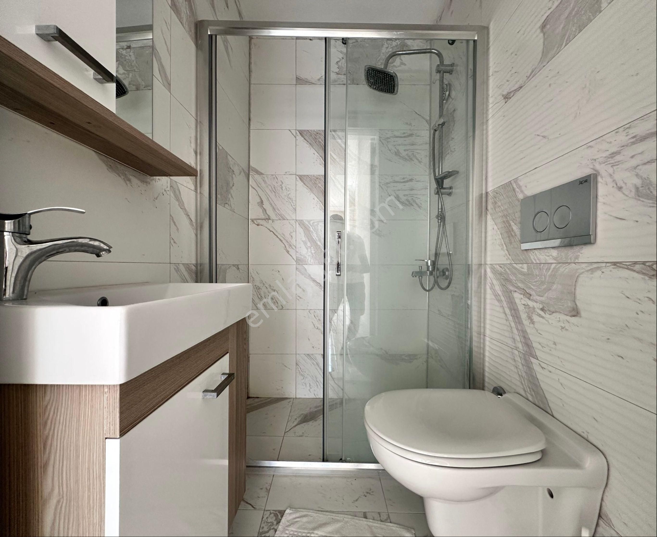 Atatürk Mah Geniş Bahçeli,deniz Manzaralı 3+1 Villa - Görsel 28