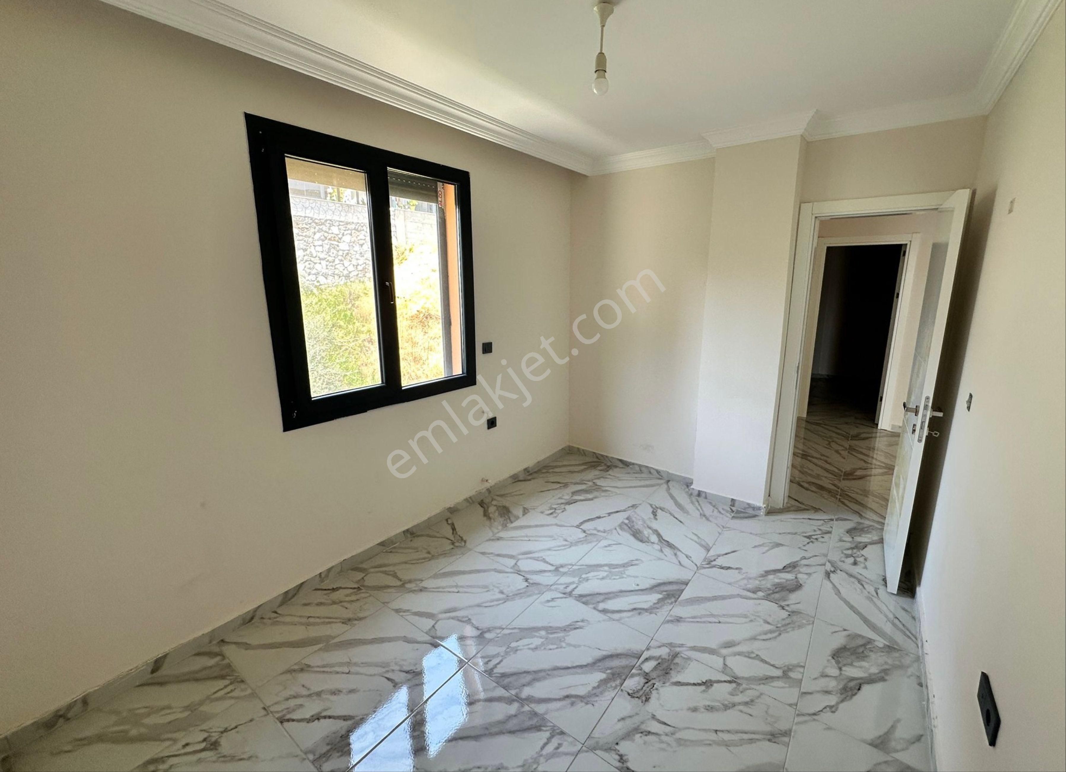 Atatürk Mah Geniş Bahçeli,deniz Manzaralı 3+1 Villa - Görsel 19