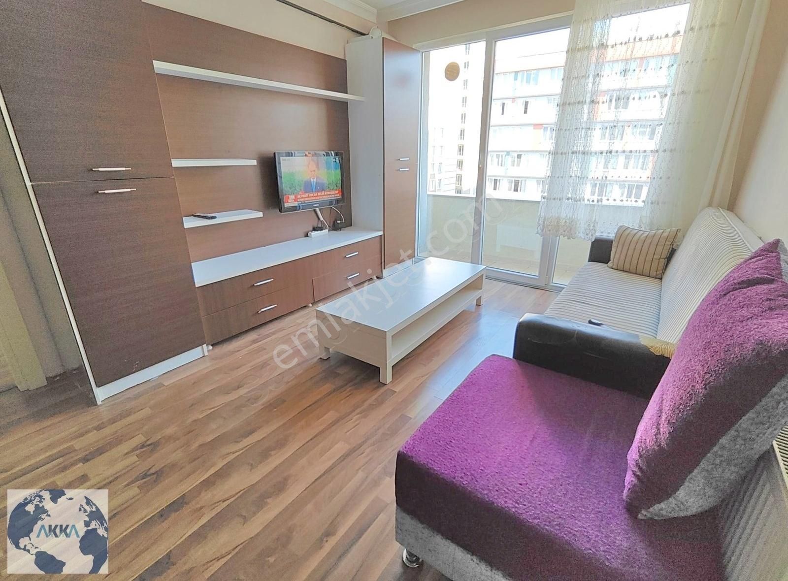 Beylikdüzü & Metrobüse 8 Dk. & Kiralık Eşyalı 1+1 Daire