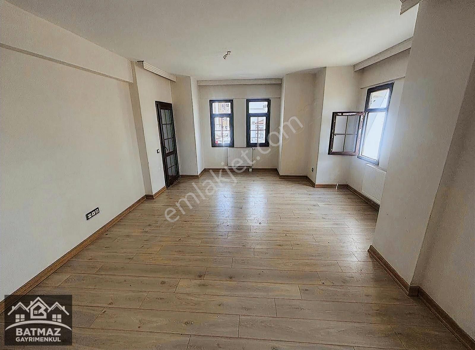 Batmaz Emlaktan Kuzeyşehirde Satılık 3+1 Daire