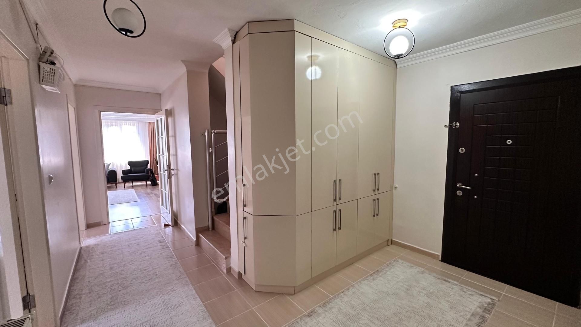 Yıldırım Selimzade Mh. Geniş Teraslı Kiralık 4+1 Dubleks Daire