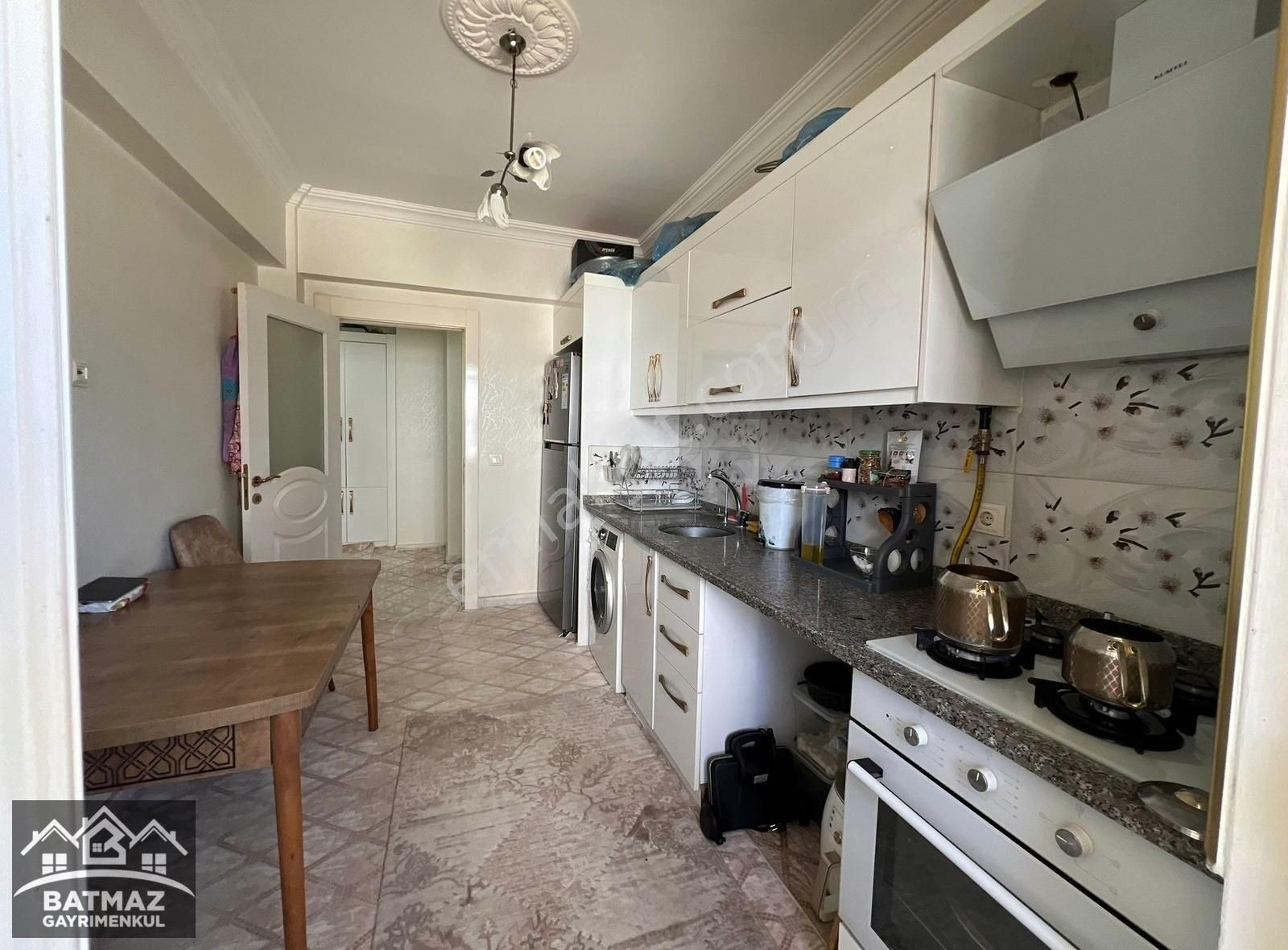 Batmaz'dan Beykent 1.etap'da 2+1 Satılık Bakımlı Daire - Görsel 10