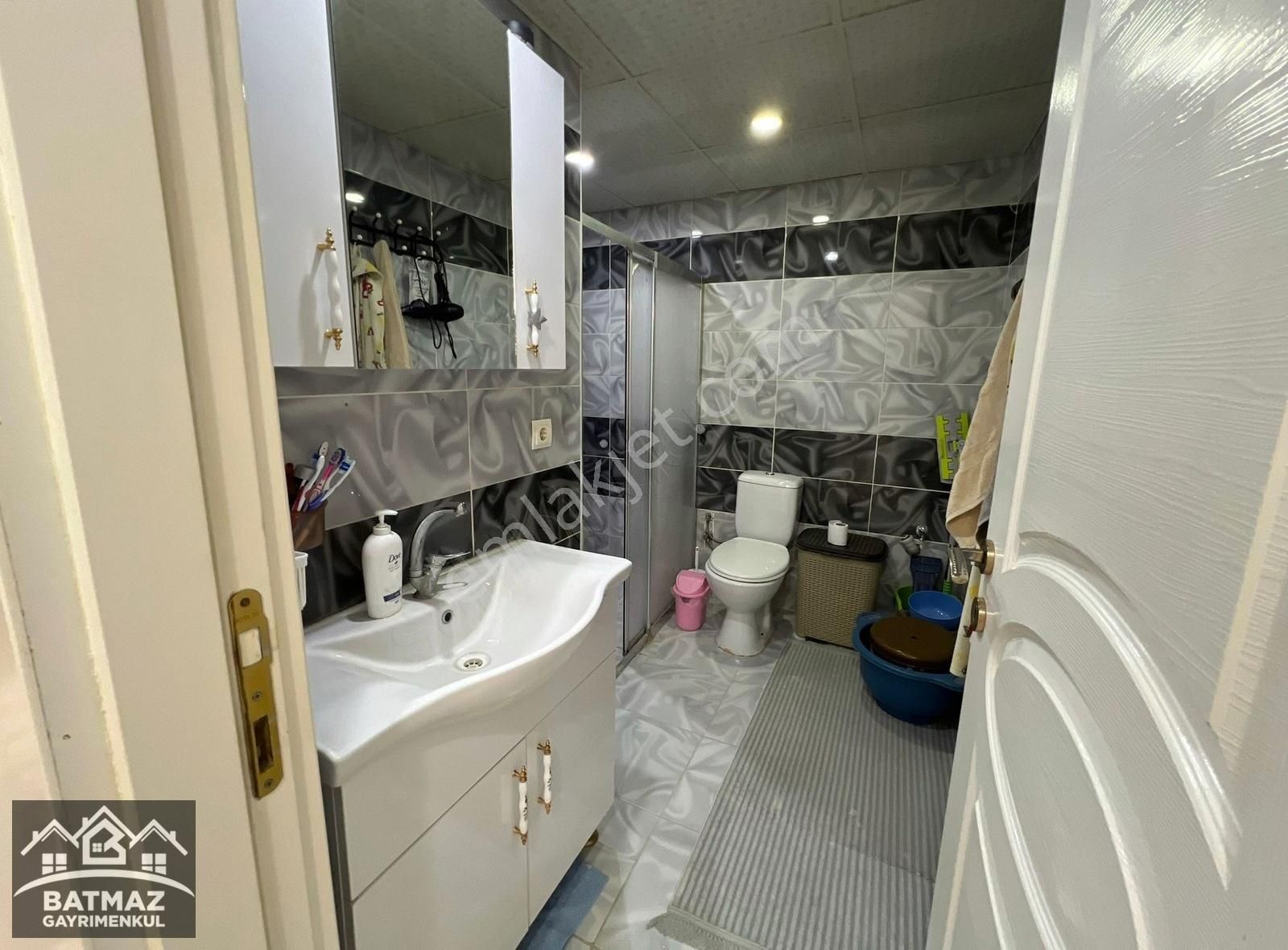 Batmaz'dan Beykent 1.etap'da 2+1 Satılık Bakımlı Daire - Görsel 7