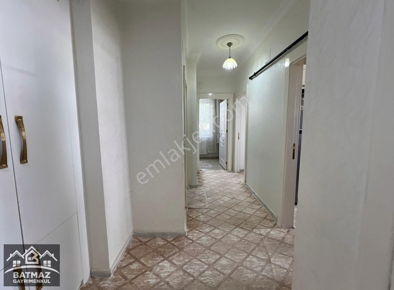 Batmaz'dan Beykent 1.etap'da 2+1 Satılık Bakımlı Daire - Görsel 16