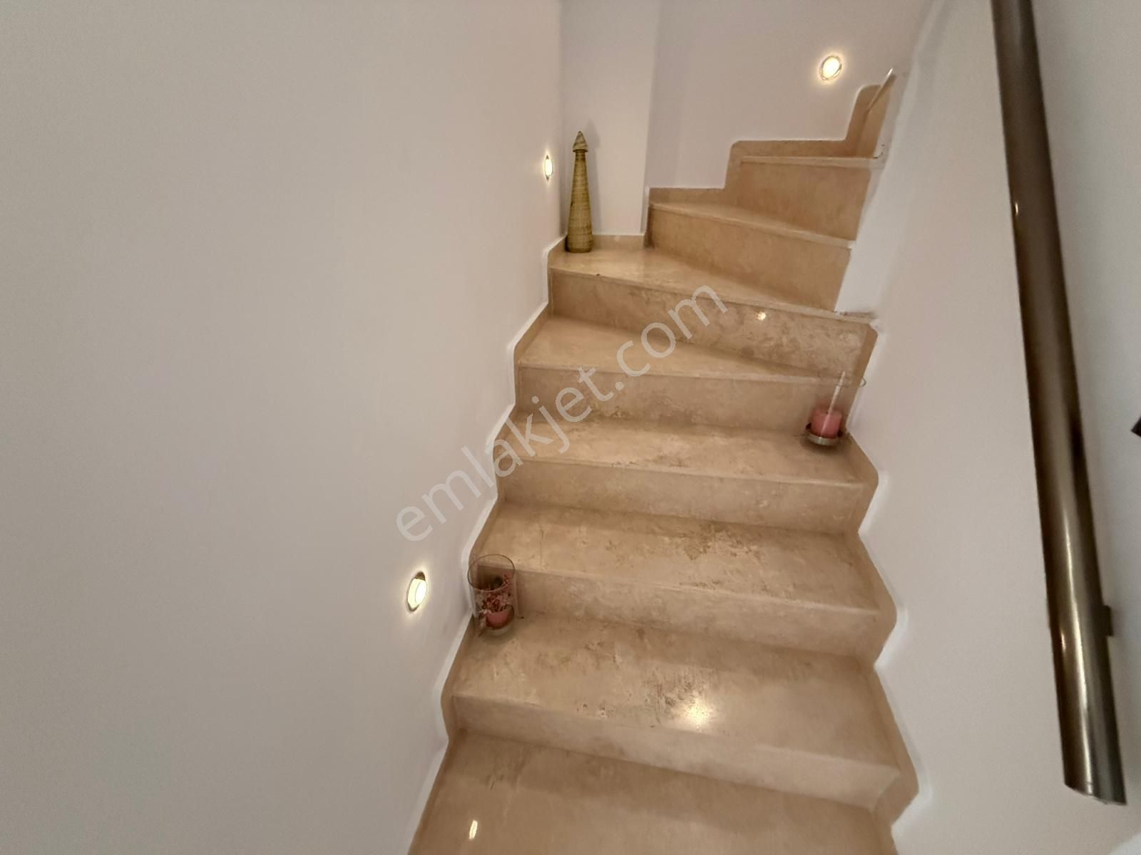 Remax Cool'dan 3+1 Muhteşem Konumlu Bahçe Dublexi - Görsel 12