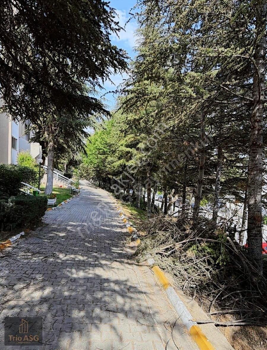 Trio Asg'den Çayyolu Konutkent'te Bakımlı Ara Kat Daire