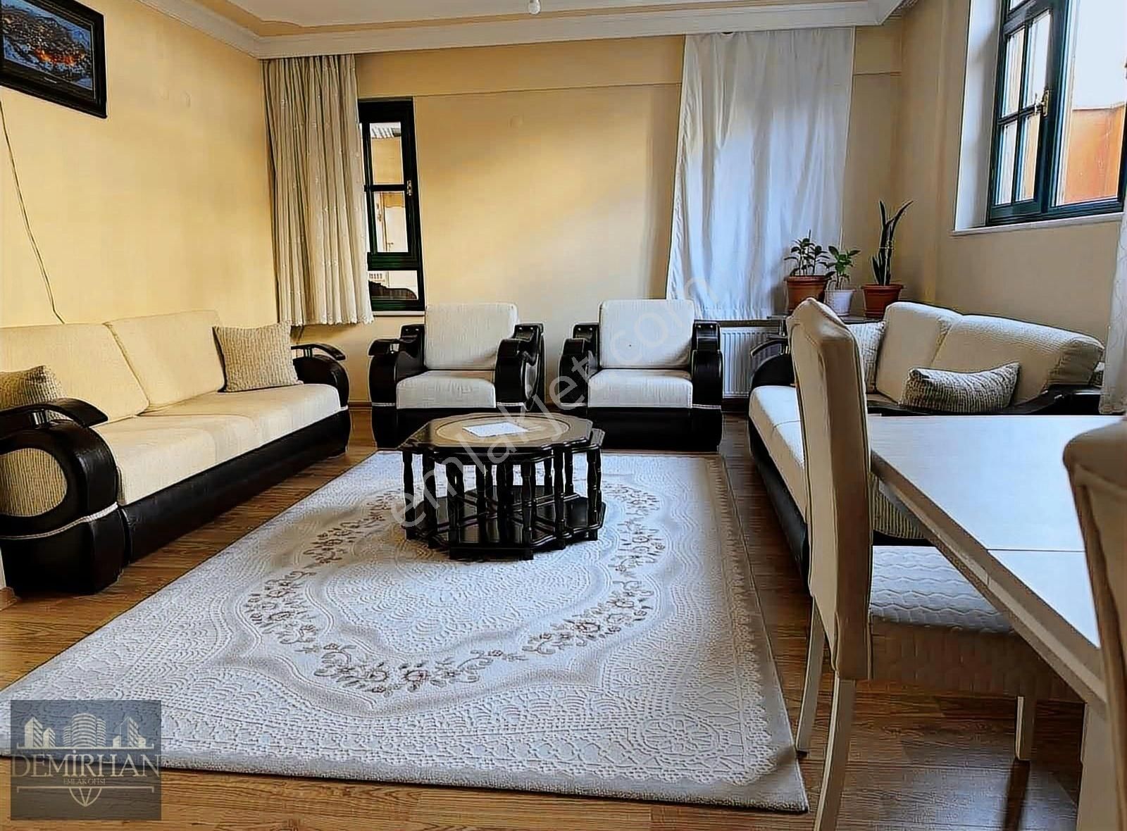 Seğmenlerde 3+1 Satılık Daire