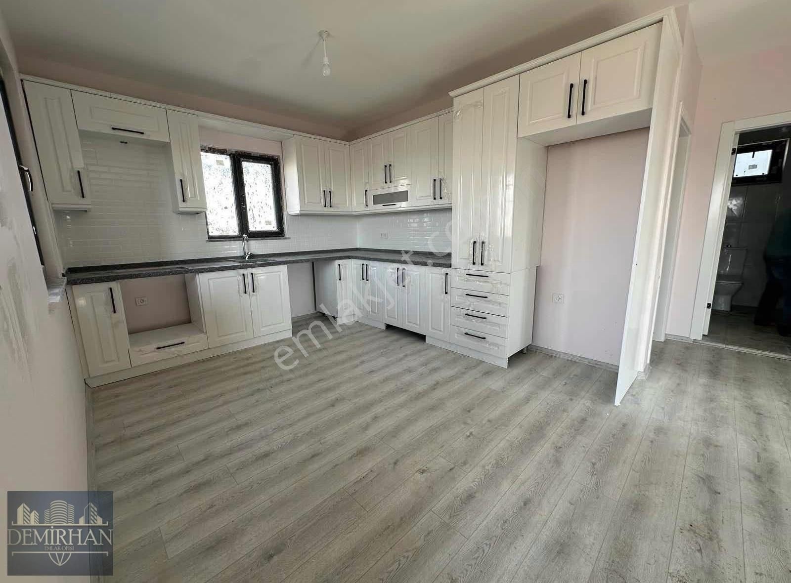 Satılık Lüks Taş Evi