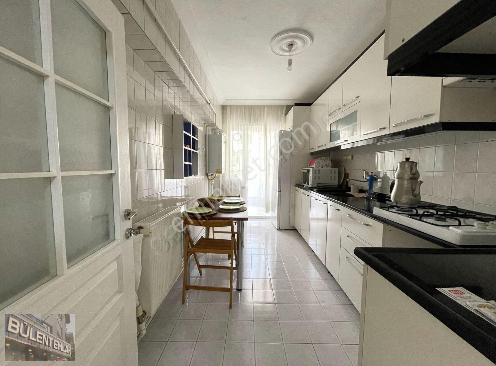 Etlikte Cadde Üzeri 3+1 Geniş Orta Kat Çift Balkonlu Ön Cephe