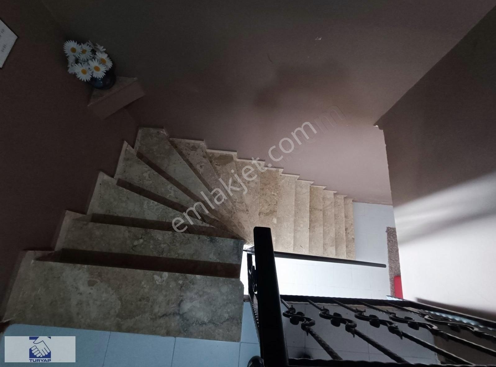 Çolaklı Süzer Sitesinde 2+1 Satılık Villa - Görsel 3