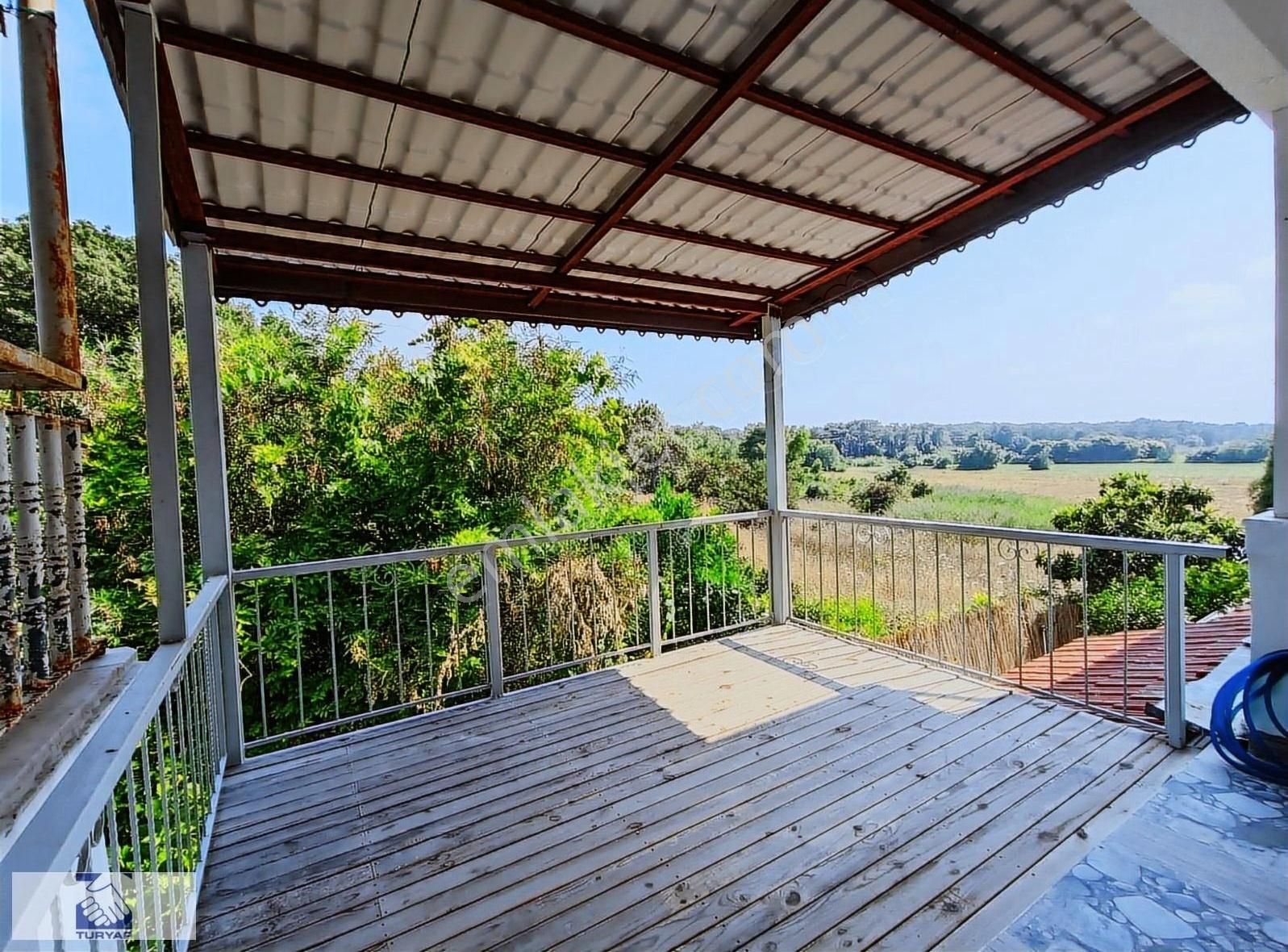 Sorgunda Satılık Trıplex Villa - Görsel 13