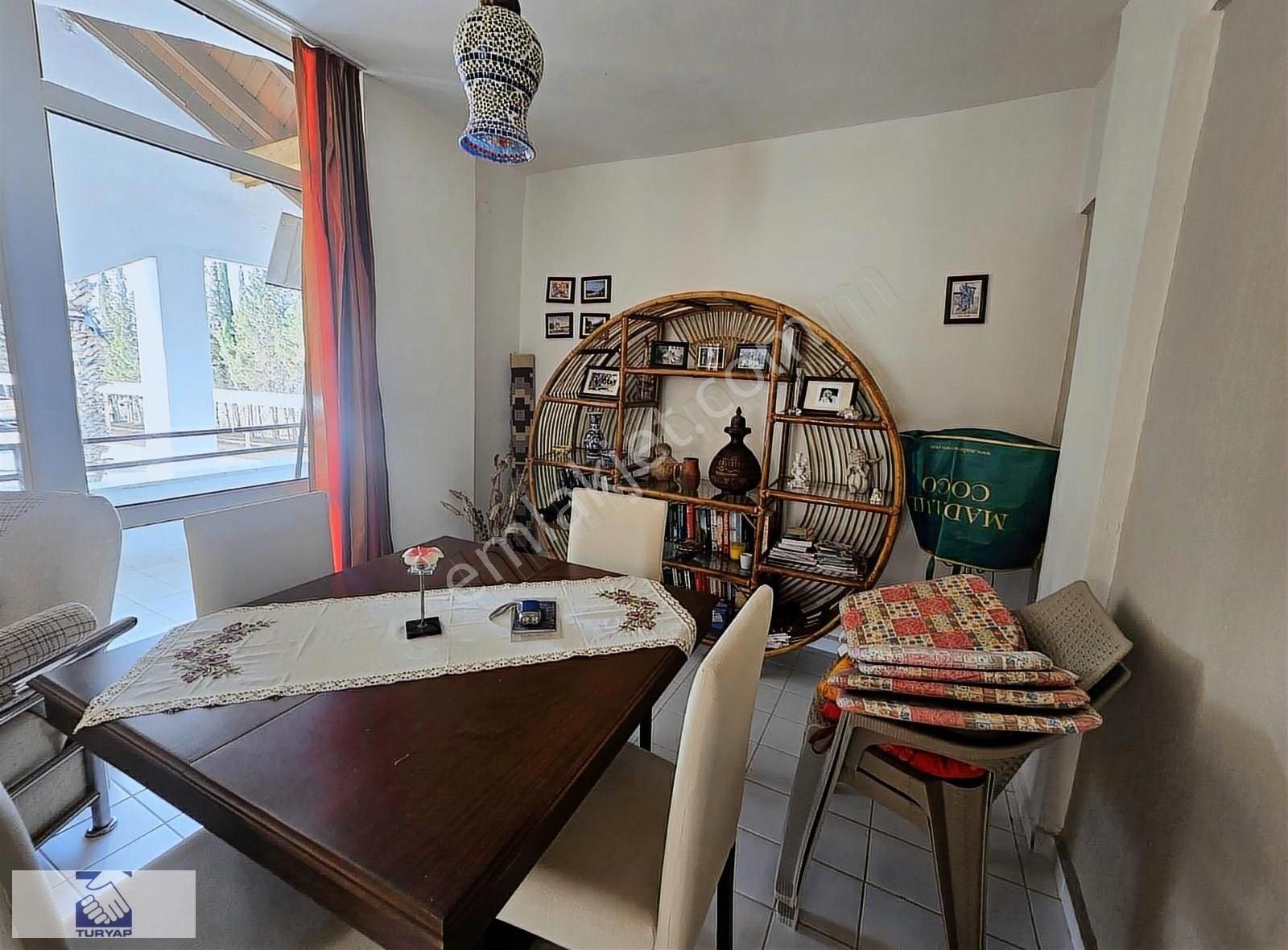 Ato Tatil Sitesinde 4+1 Satılık Yazlık