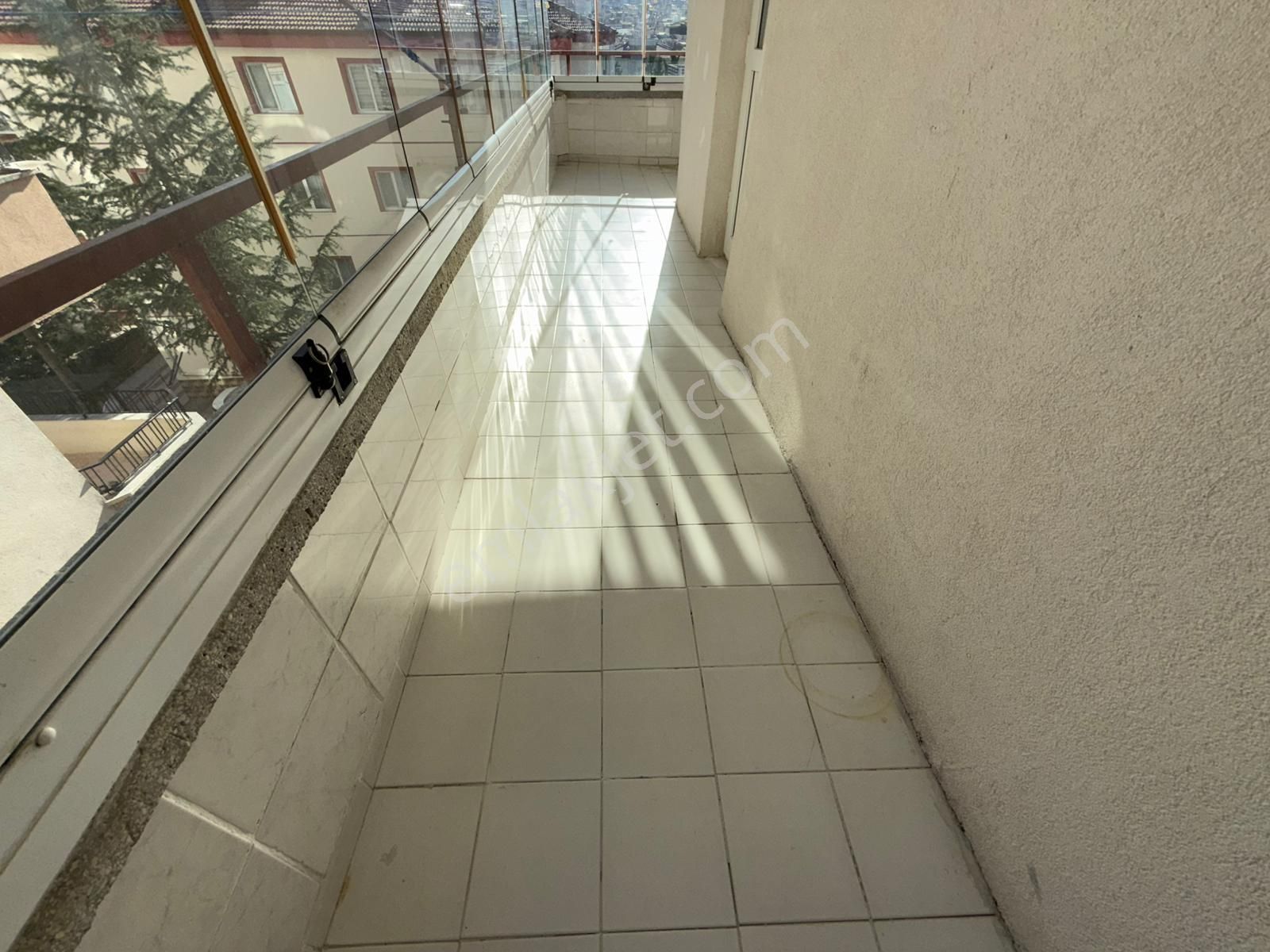 Engin Emlak'tan Salı Pazarı Yakını Full Yapılı 3+1 Daire - Görsel 32