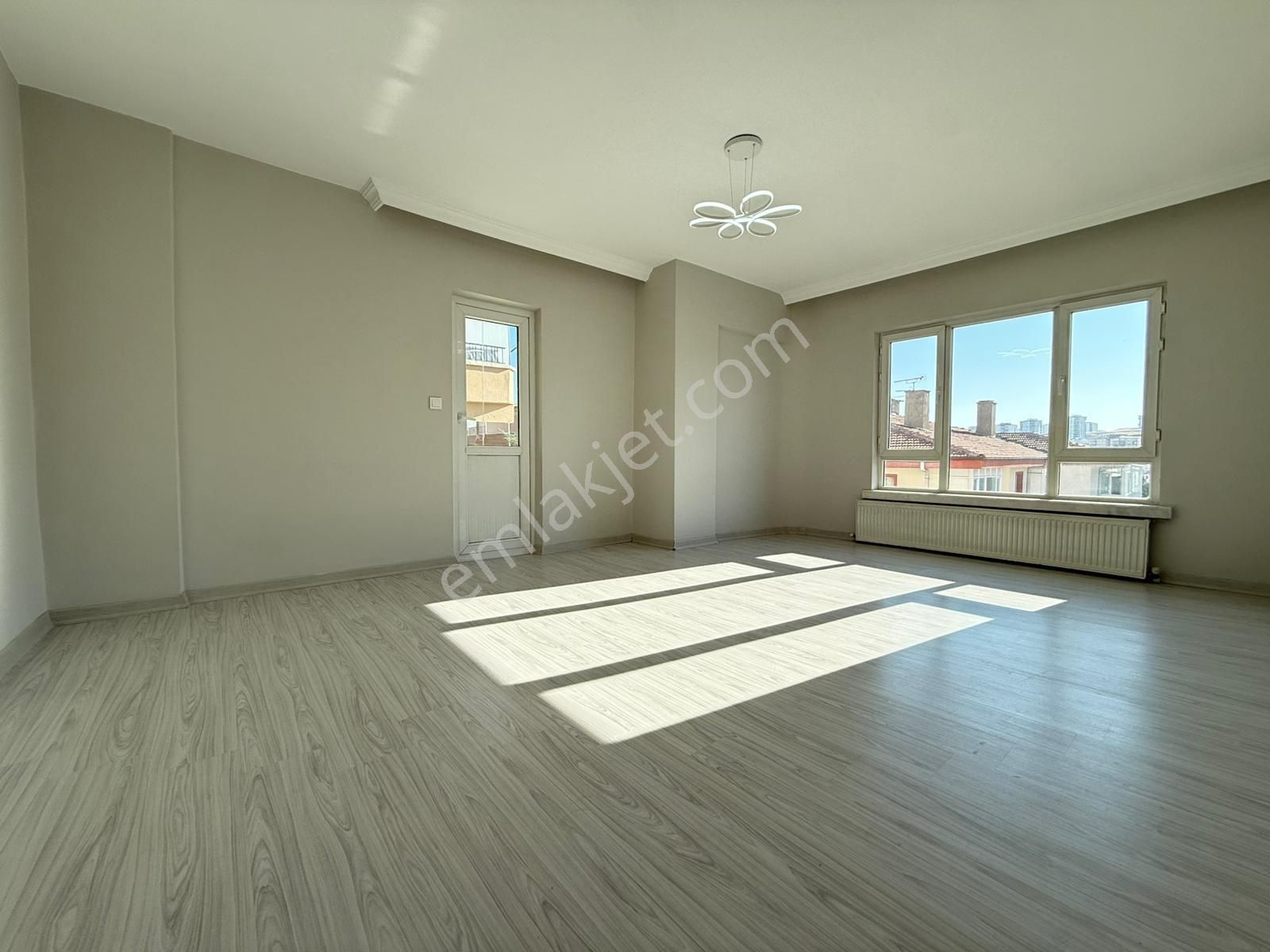 Engin Emlak'tan Salı Pazarı Yakını Full Yapılı 3+1 Daire - Görsel 7