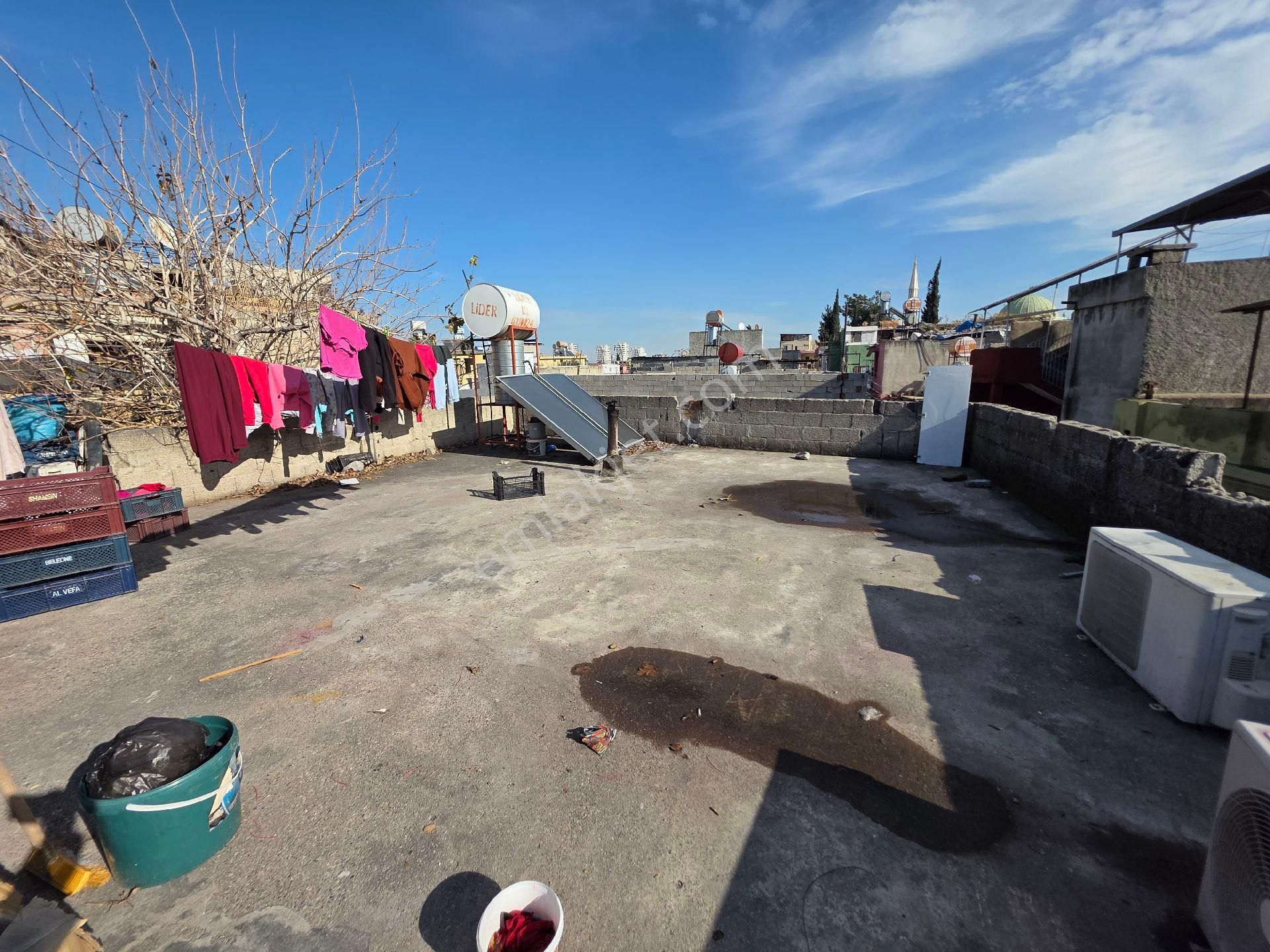 Yenibey Mahallesi – Emin Ağa Caddesi Üzerinde Köşebaşı Satılık 2 Katlı Bina 3 Adet Dükkan1 Daire - Görsel 16