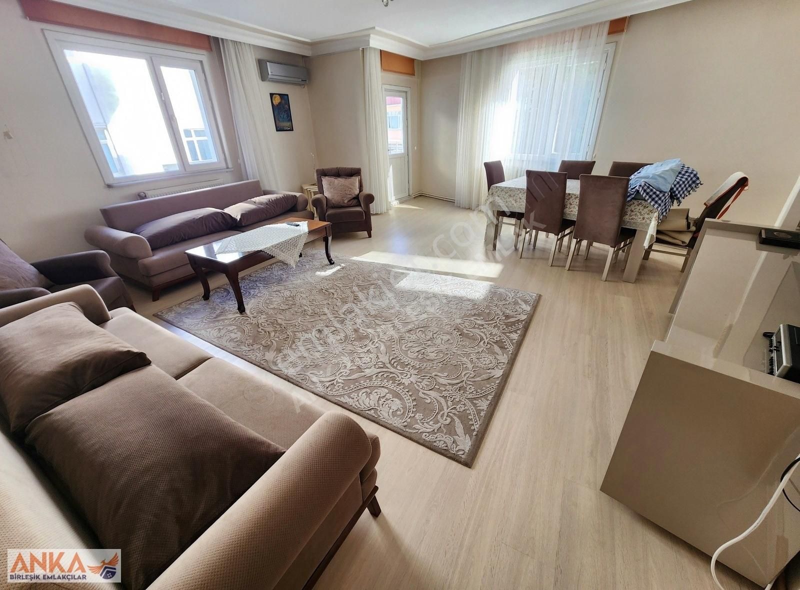 Anka'dan Üsküdar Bulgurlu Merkezde Eşyalı Oturuma Hazır 2+1