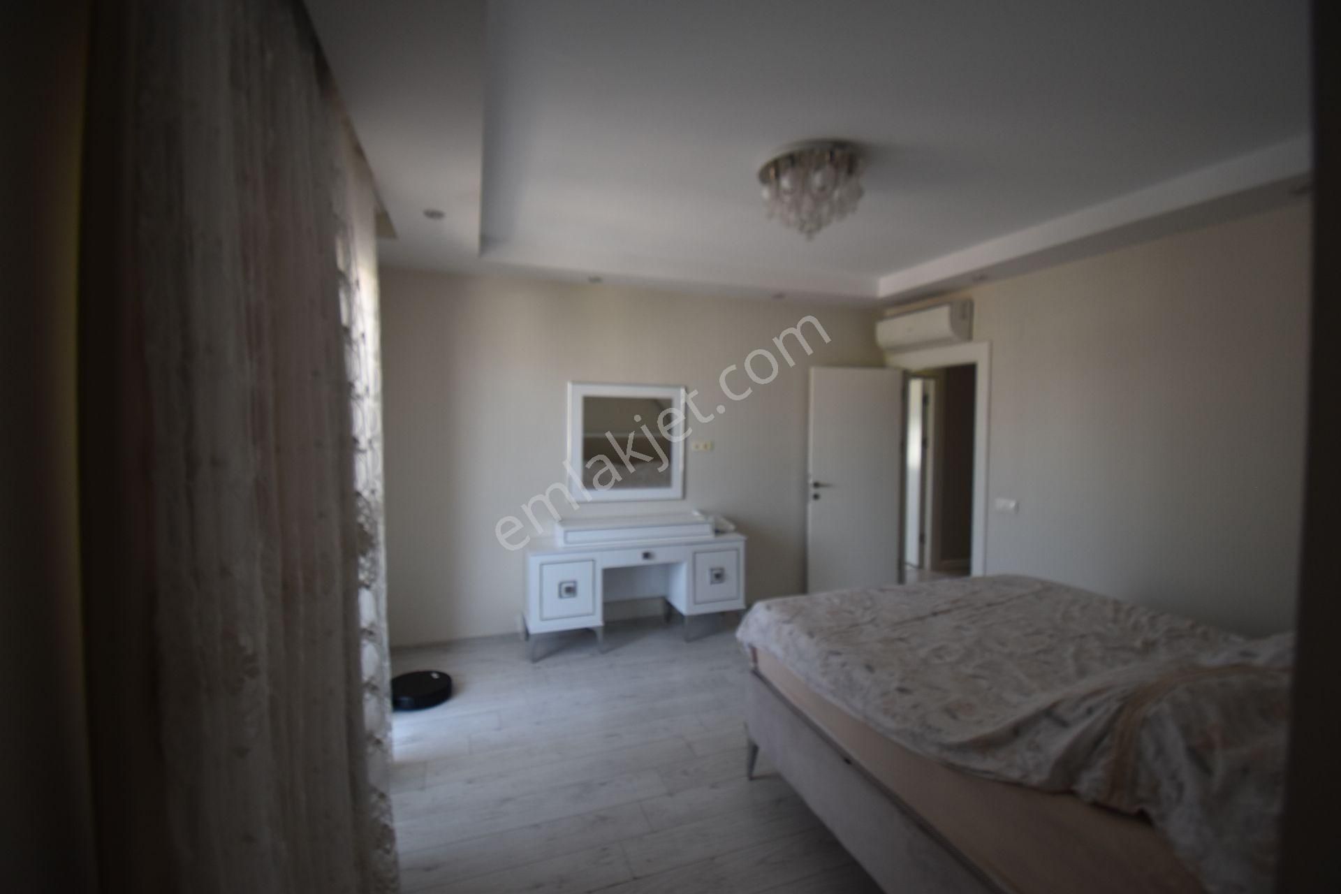 50. Yılda Satılık Havuzlu 3+1 Daire - Görsel 5