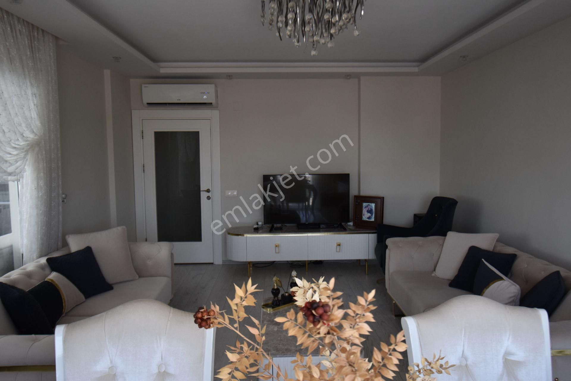 50. Yılda Satılık Havuzlu 3+1 Daire - Görsel 2