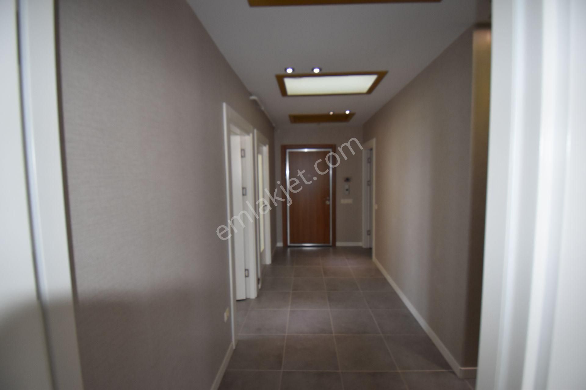 50. Yılda Satılık Havuzlu 3+1 Daire - Görsel 11