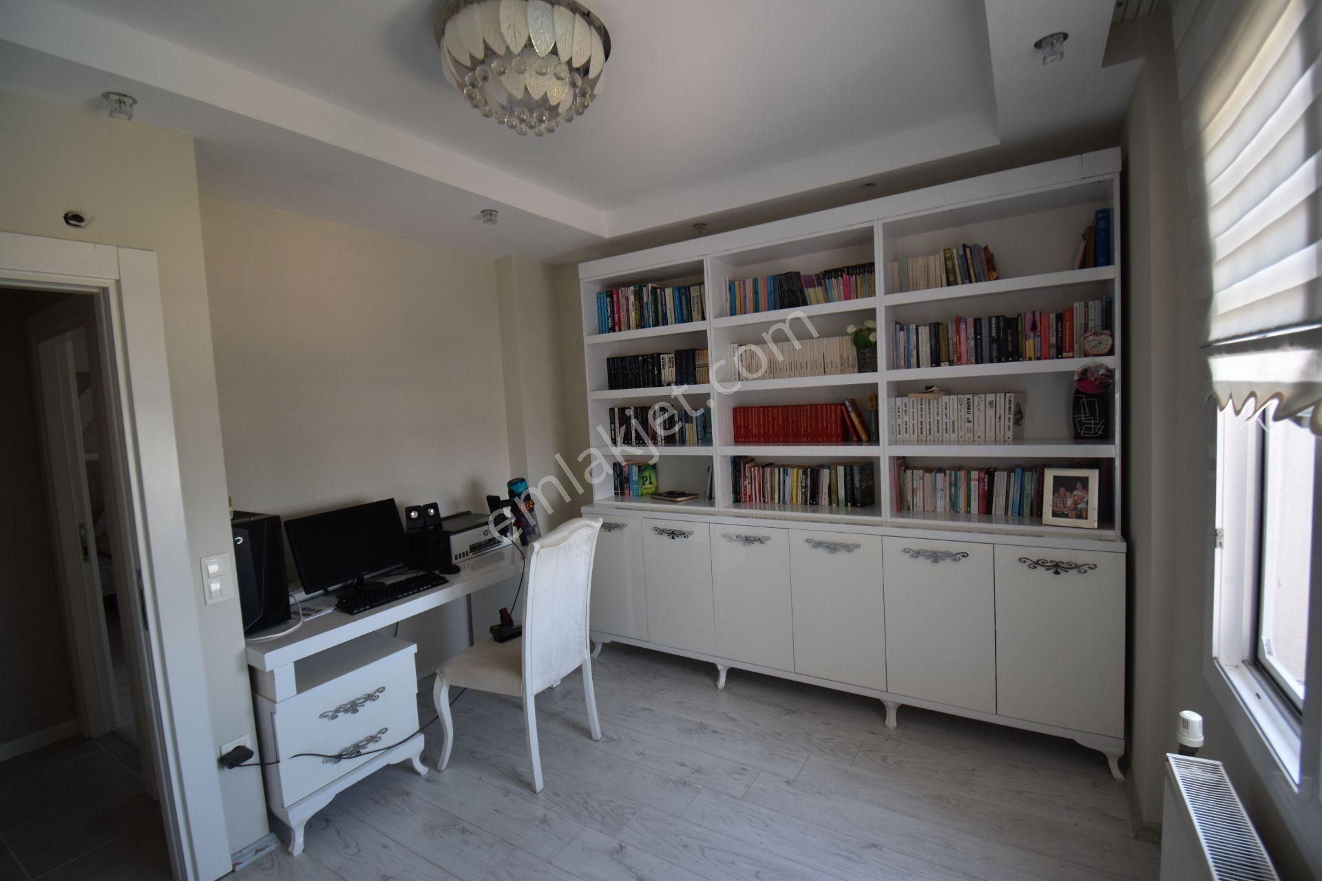 50. Yılda Satılık Havuzlu 3+1 Daire - Görsel 7