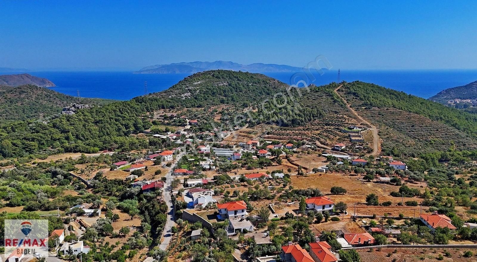 Datça Emecik Mahallesinde Köy İçi İmarlı Satılık Arsa - Görsel 3