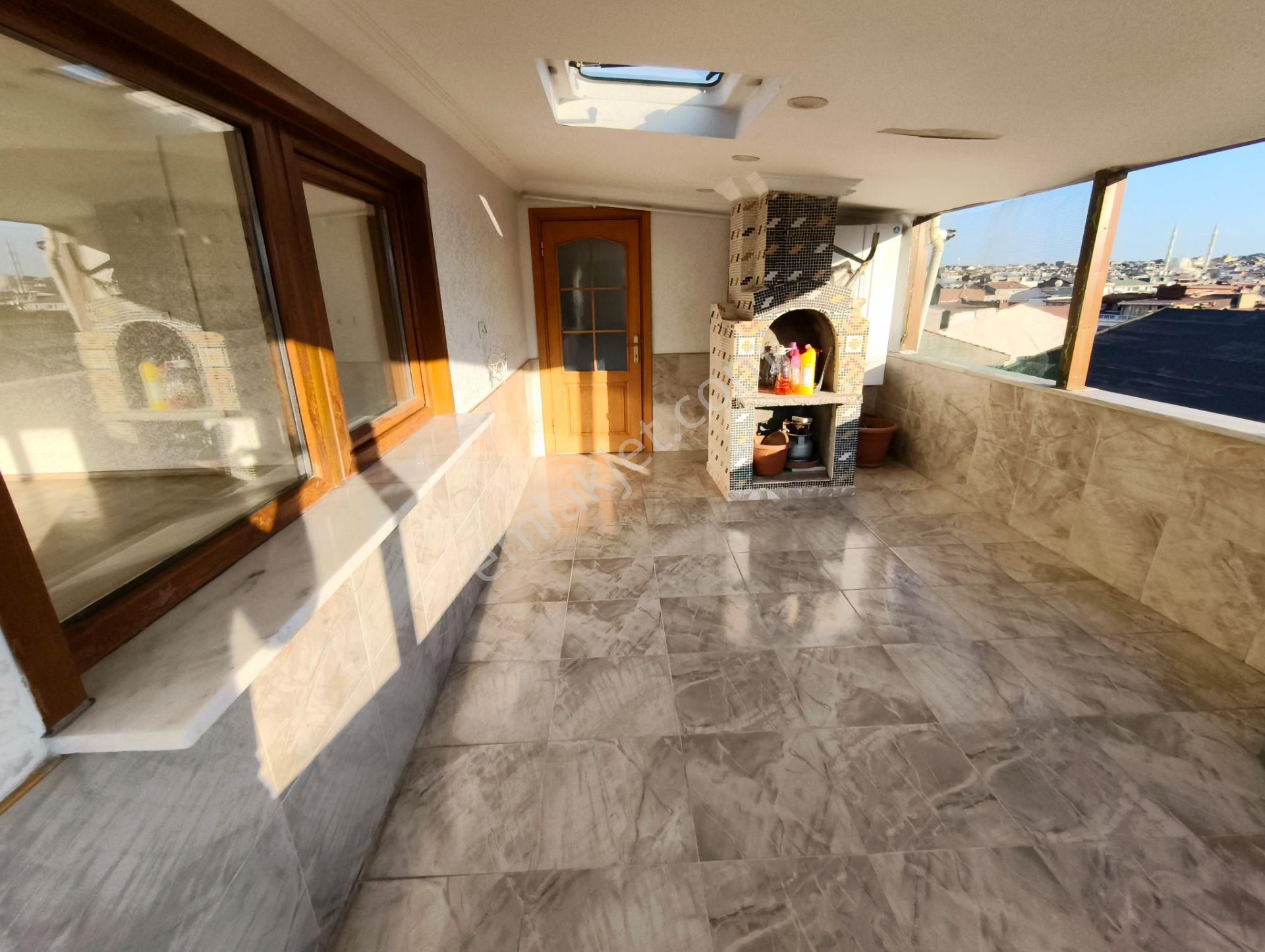 Balcıoğlundan Satılık Krediye Uygun 18 Yıllık 130 M2 Çatı Katı Daire - Görsel 22