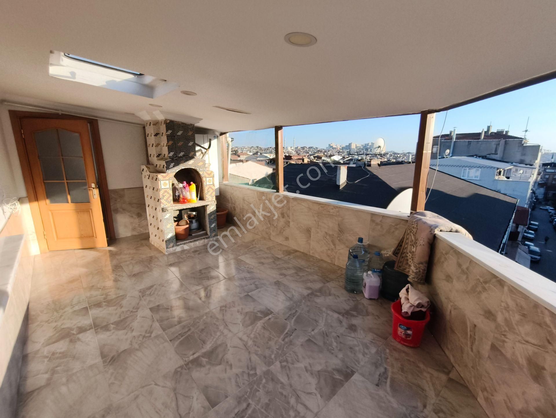 Balcıoğlundan Satılık Krediye Uygun 18 Yıllık 130 M2 Çatı Katı Daire - Görsel 23