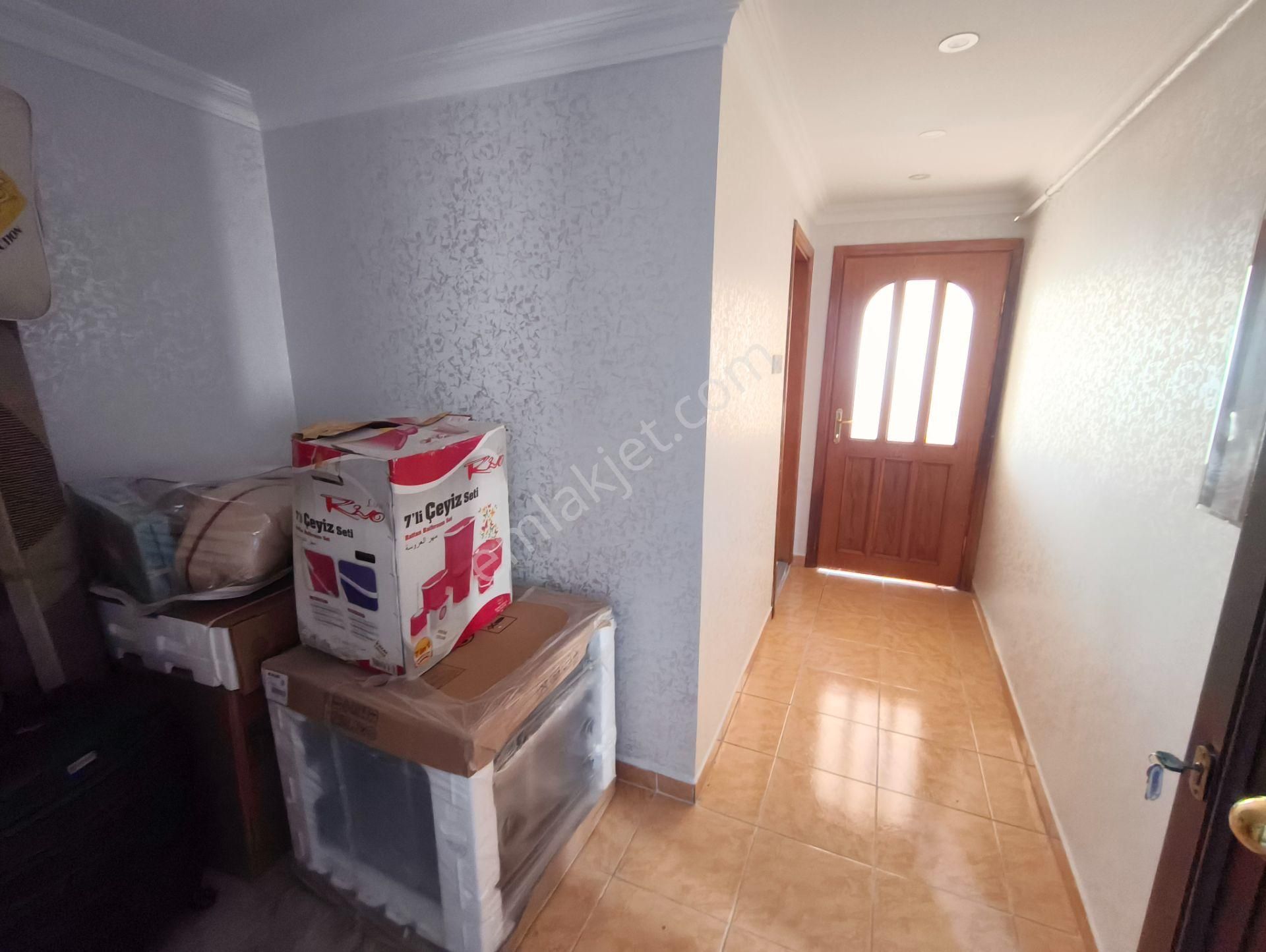 Balcıoğlundan Satılık Krediye Uygun 18 Yıllık 130 M2 Çatı Katı Daire - Görsel 27