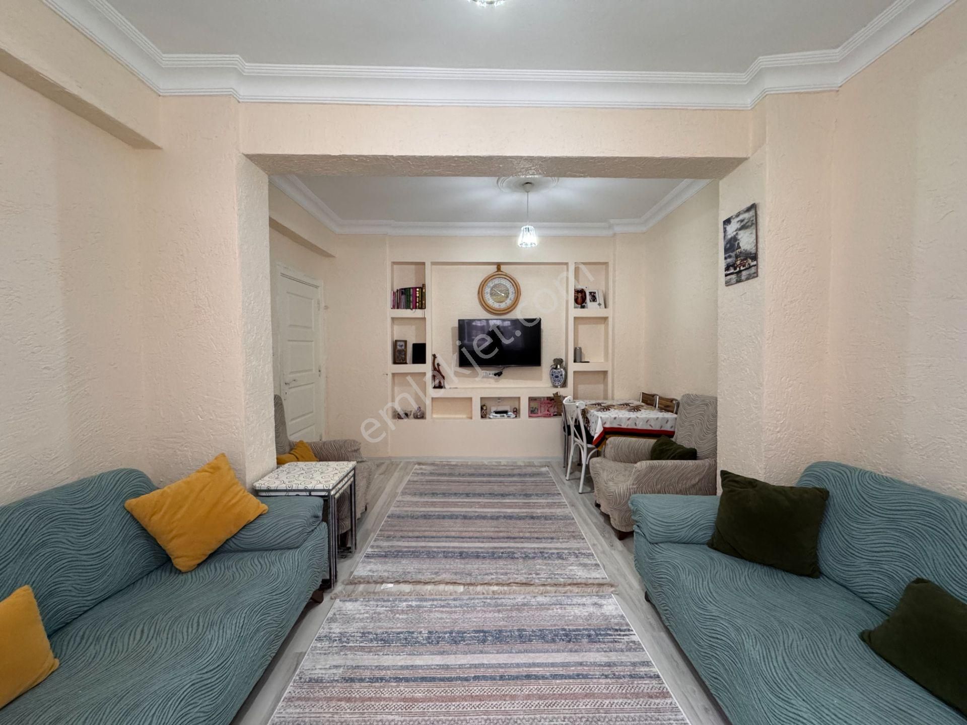 Bağcılar Sancaktepe Mahallesinde 2+1 Satılık Daire