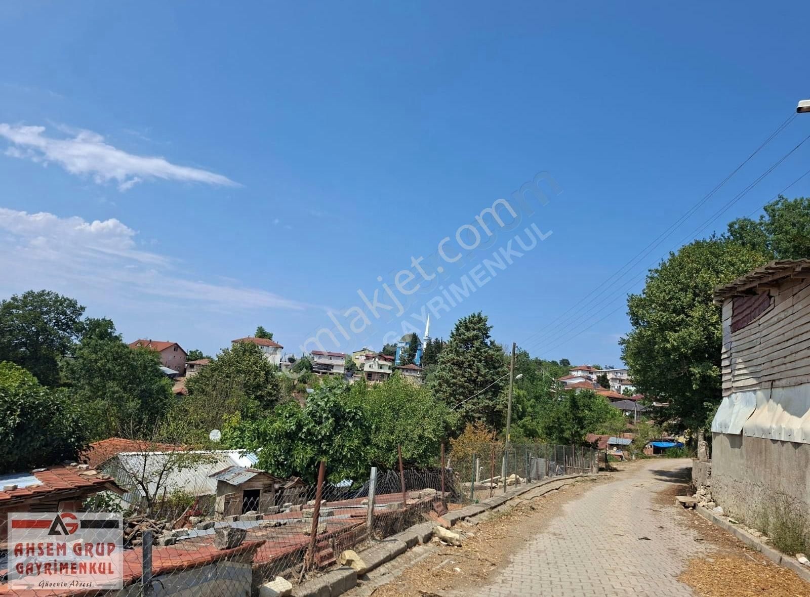 Kandıra Sarnıçlar'da 570m² Elektrikli, Sulu Arsa