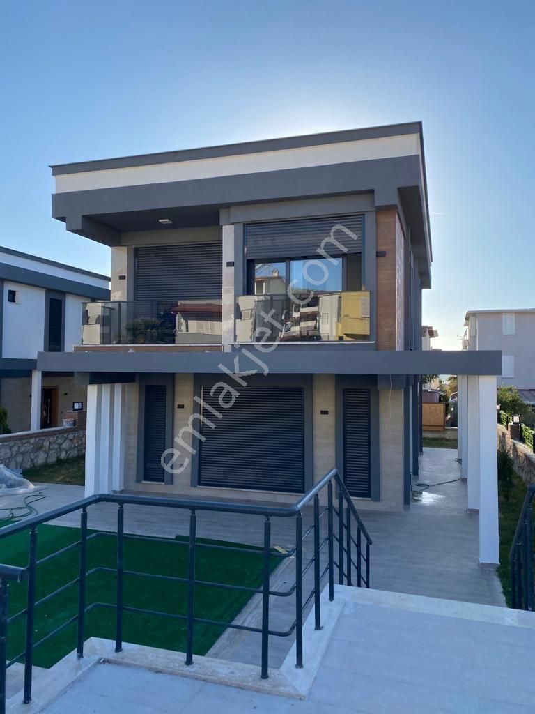 🏡 Didim Akbük Merkezinde Satılık Lüks Tam Müstakil Villa 🏡
