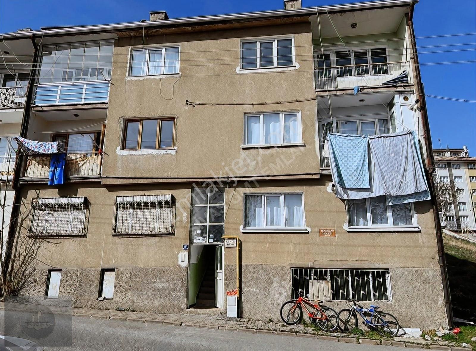 Sivas Gmt Emlak'tan Mevlana Çayyurt Satlık Kelepir2+1 Bodrum Kat