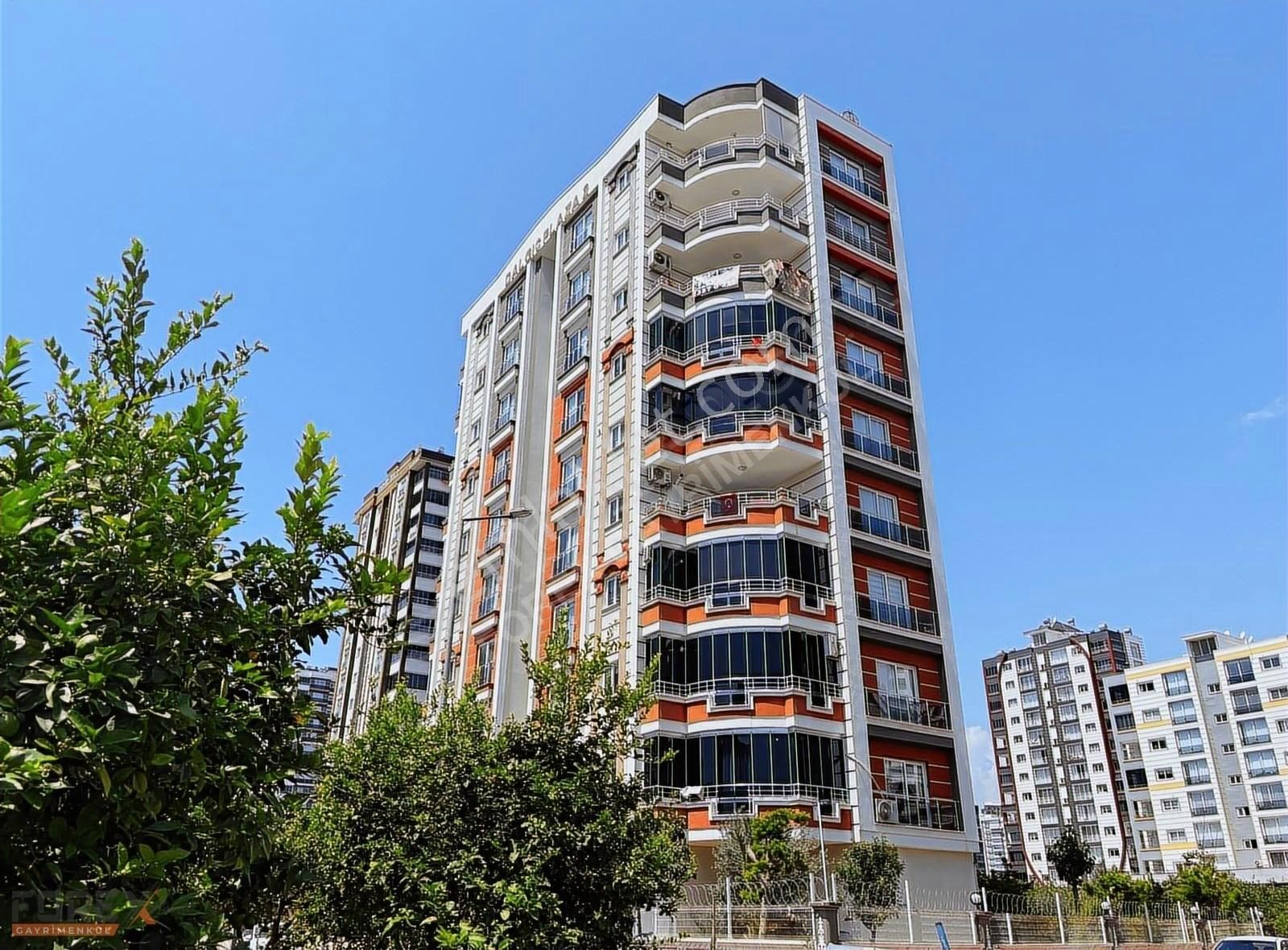 Forexten Bölgenin Kaliteli Yapısında Cepheleri Kapanmaz Şık 3+1