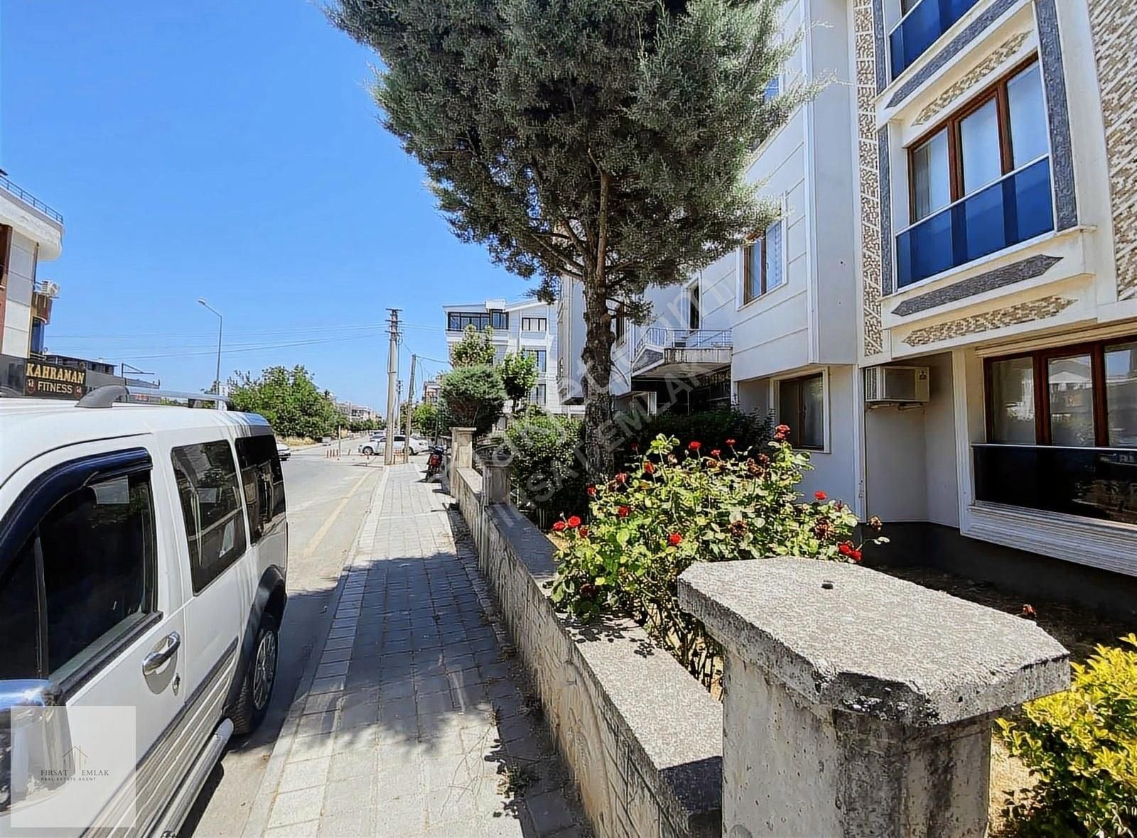 Dere Mahallesı'nde Eşyalı Kiralık 3+1