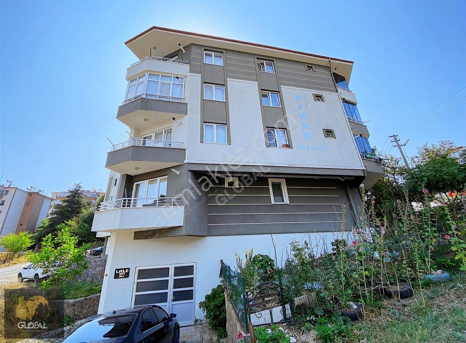 Global'den Merkezi Konumda Tam Eşyalı Kiralık Arakat 1+1 Daire