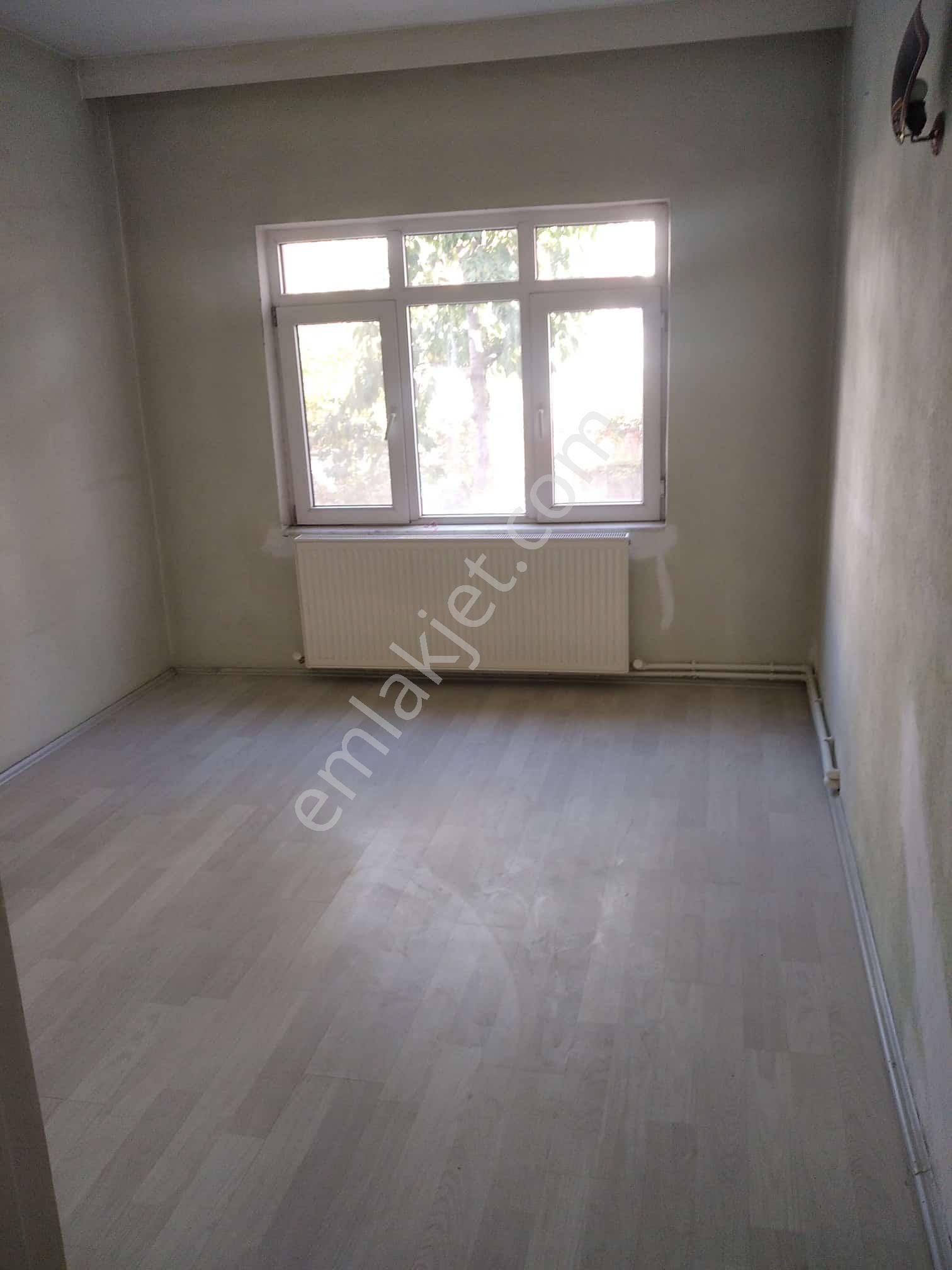 Akşehir'de Sücüllü Emlaktan Perşembe Pazarında 3+1kiralık Daire - Görsel 7