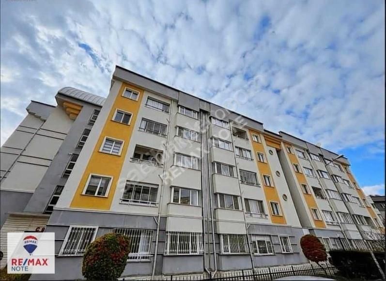 Eryaman Güzelkent Mah.akkonak Sitesinde Kiralık 3+1